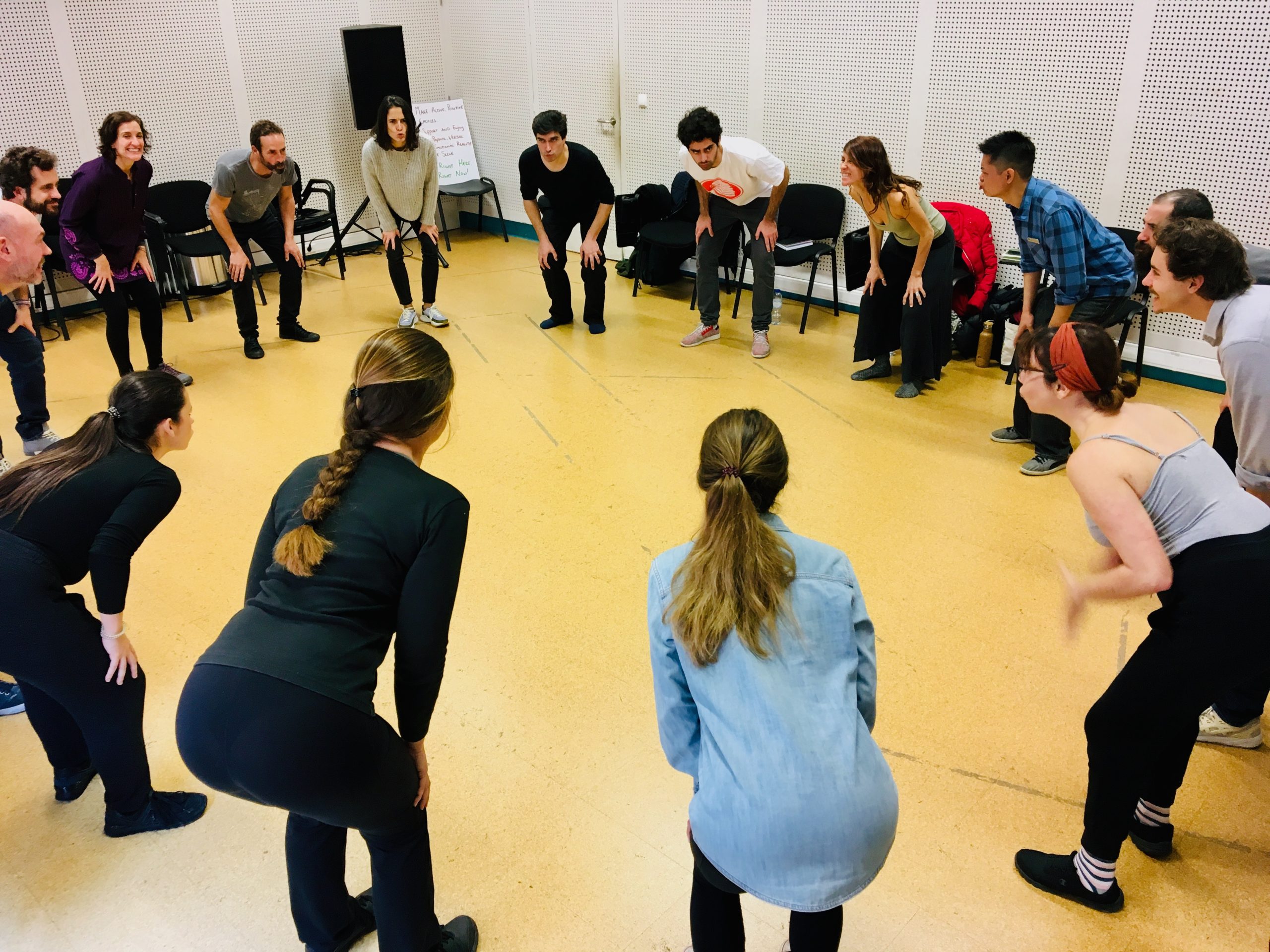English Improvisational Theatre Workshop+ info – clique aqui